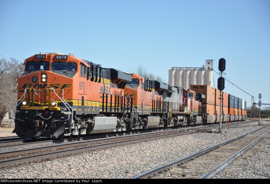 Intermodal rolls west